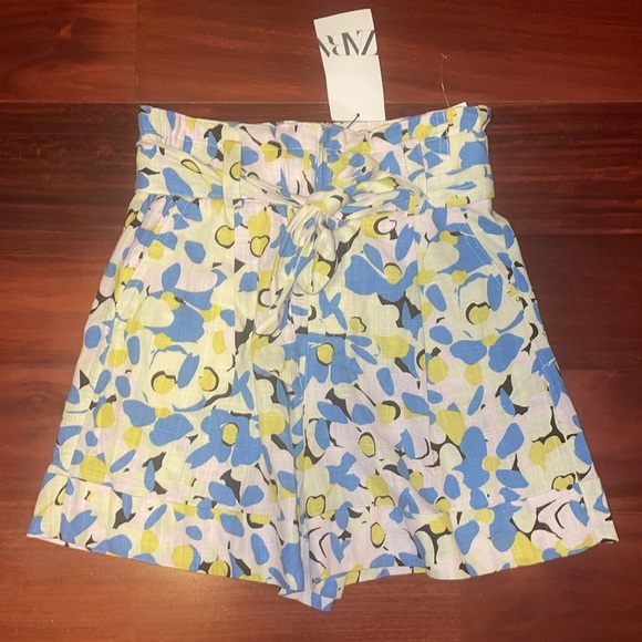 Zara Linen High Waisted Shorts - Picture 15 of 16